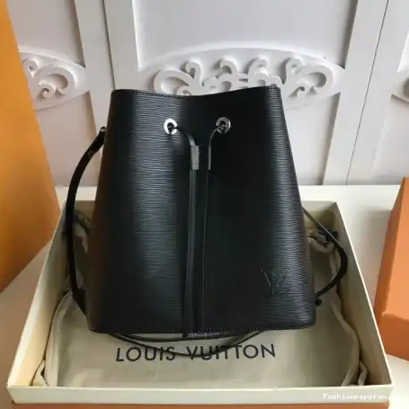 Fashionrepsfam ru Bags LV 19T1L0461 0704